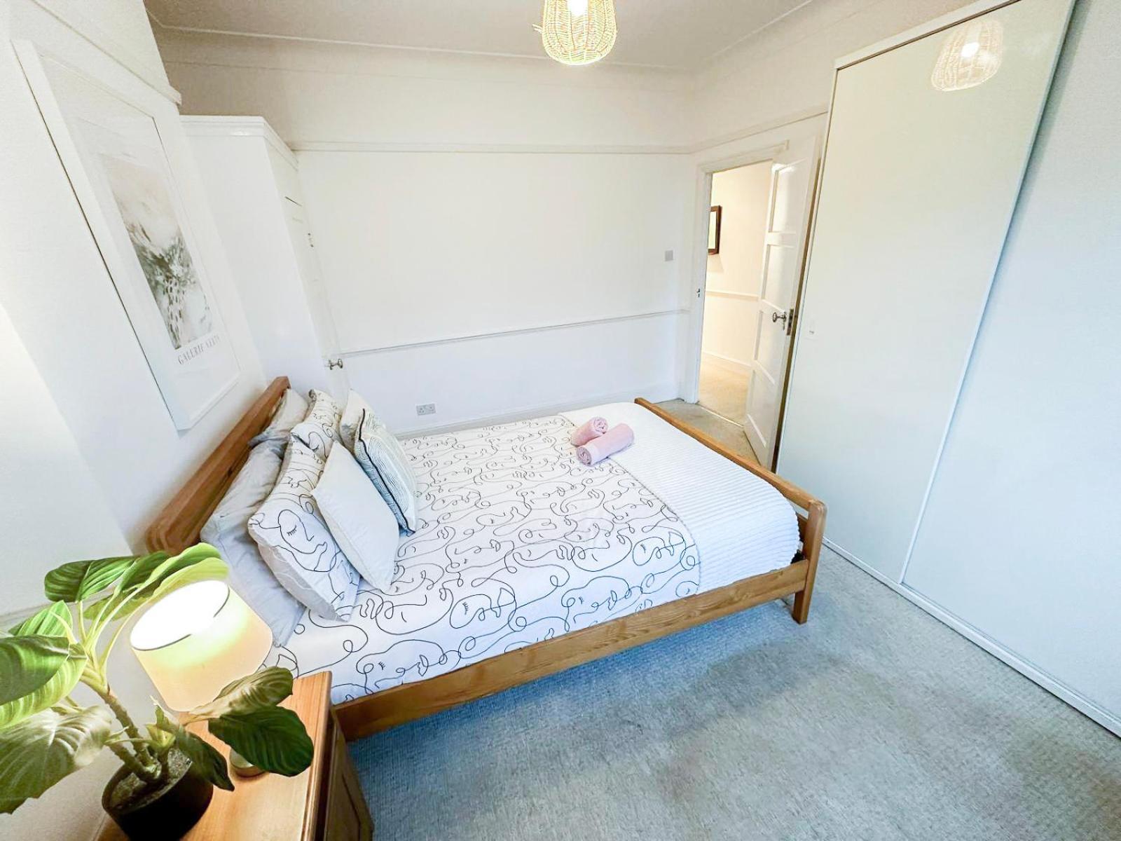 Lovely 3 Bedroom Maisonette With Private Roof Terrace In Hammersmith London Exterior photo